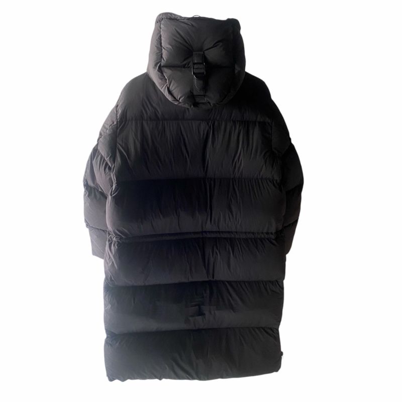 バーバリー BURBERRY フーデッドダウンコート ロゴ アップリケ 黒