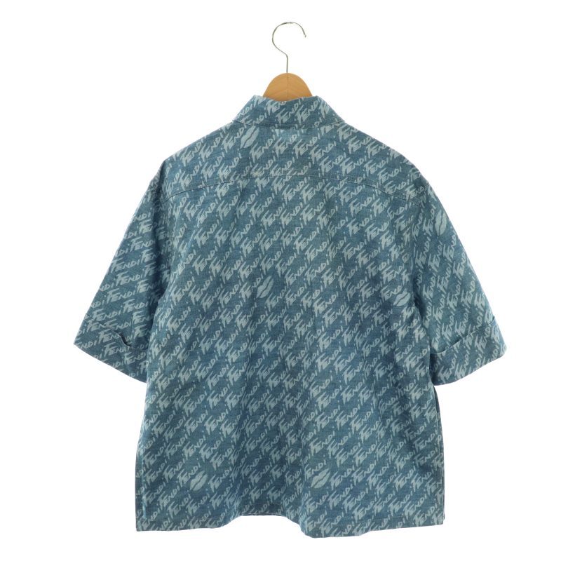FENDI　フェンディ　水色　総柄　ロゴ　 Tシャツ　トレーナー　半袖 フェンディ FENDI FLF641 AJK2 ロゴ総柄 半袖デニムシャツ IT38