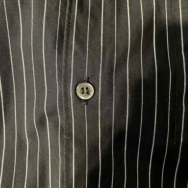 【中古】コムデギャルソンブラック COMME des GARCONS BLACK 25SS Stripe Zip Shirt ストライプシャツ 長袖 M 紺 コムデギャルソンブラック COMME des GARCONS BLACK 25SS Stripe Zip
