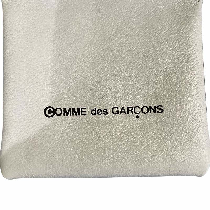コムデギャルソン COMME des GARCONS 青山店限定 安全ピン