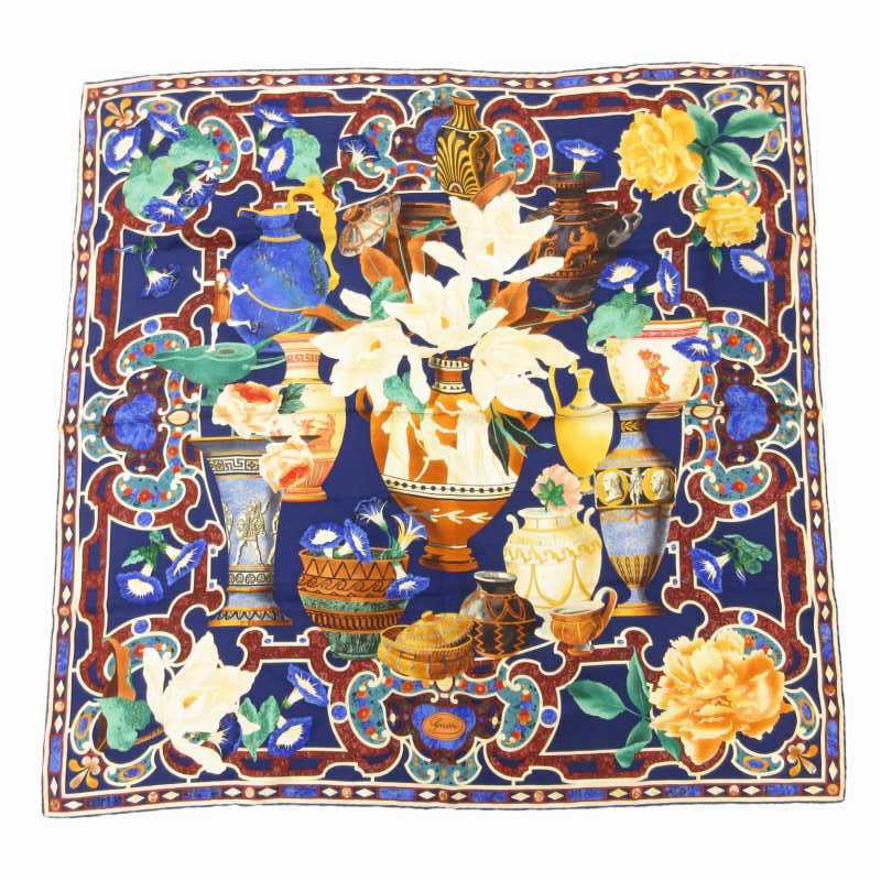 グッチ　シルクスカーフ　花柄　ブルー グッチ GUCCI/スカーフ ブルー 花柄 フラワー パンジー 木目