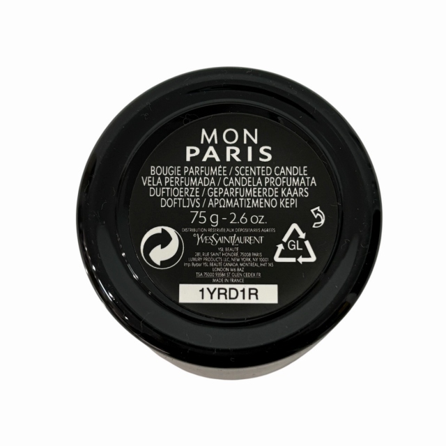 YVES SAINT LAURENT MON PARIS アロマキャンドル２個 Yves Saint Laurent Beaute（キャンドル）のフリマアイテム一覧
